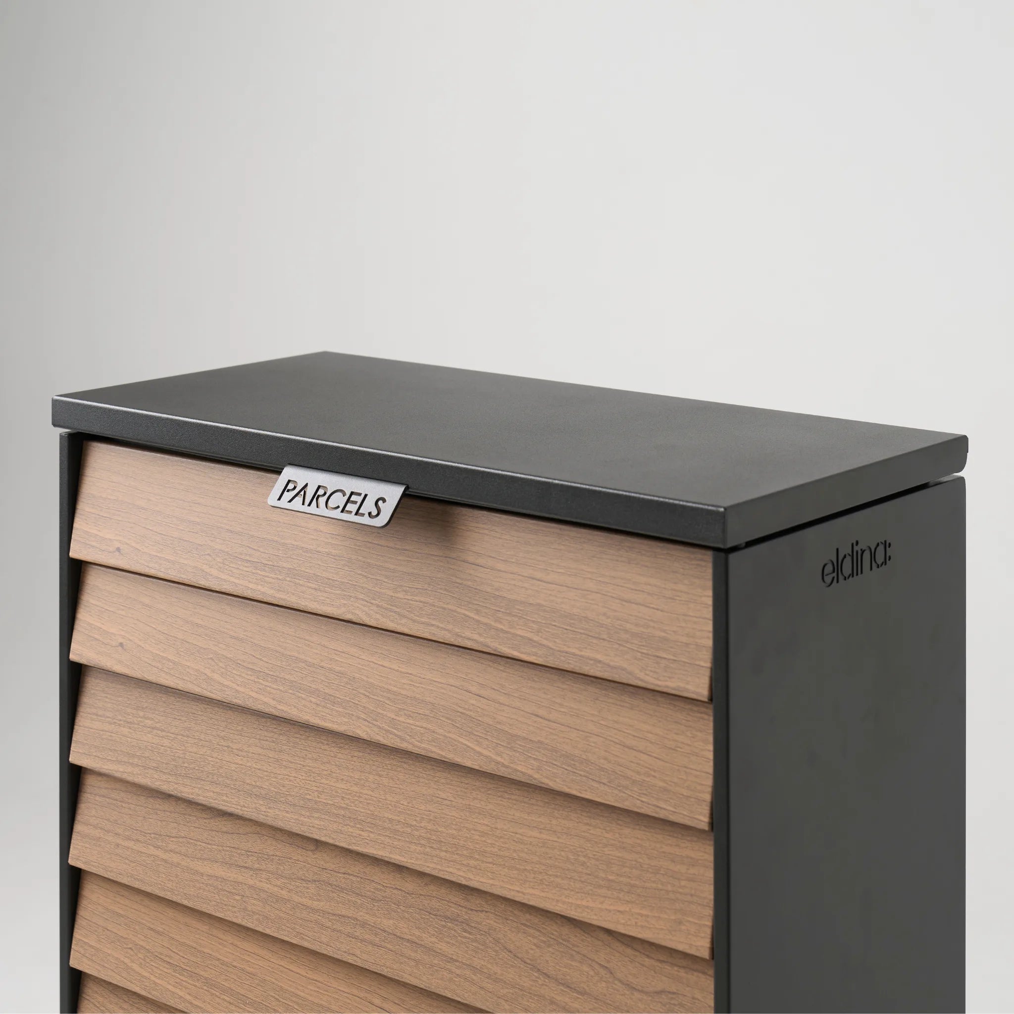 Arthur | Parcel & Letterbox