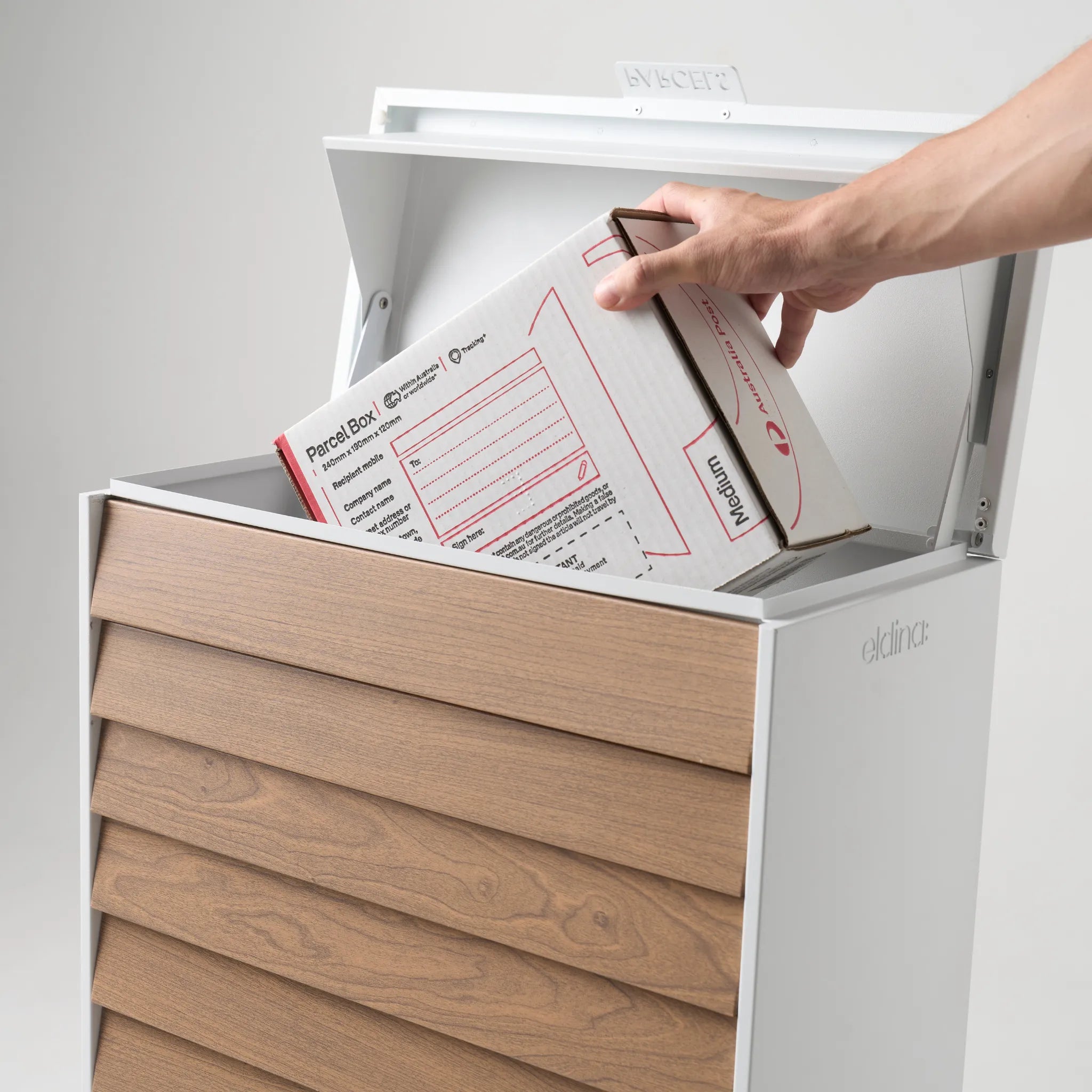 Arthur | Parcel & Letterbox