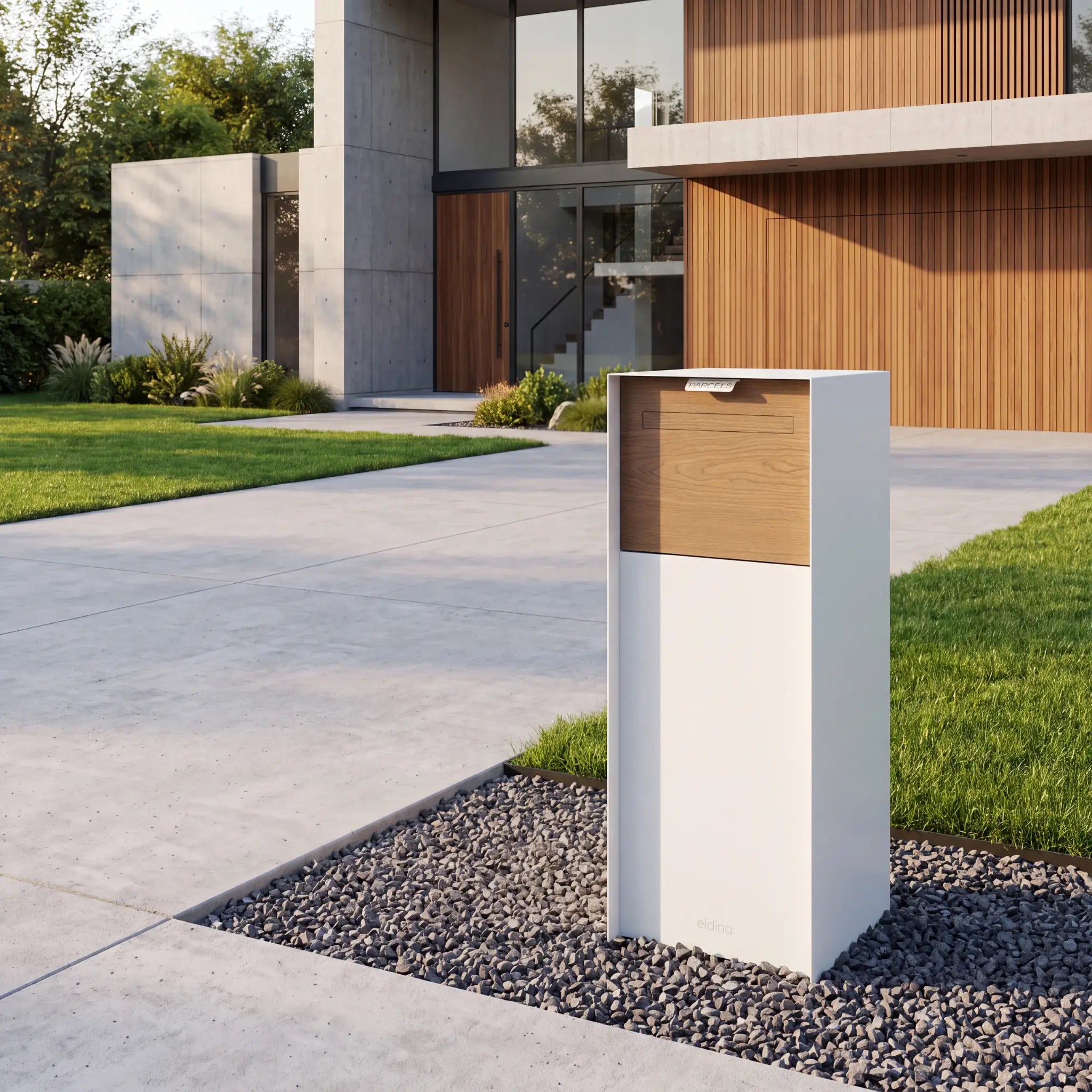 George | Parcel & Letterbox