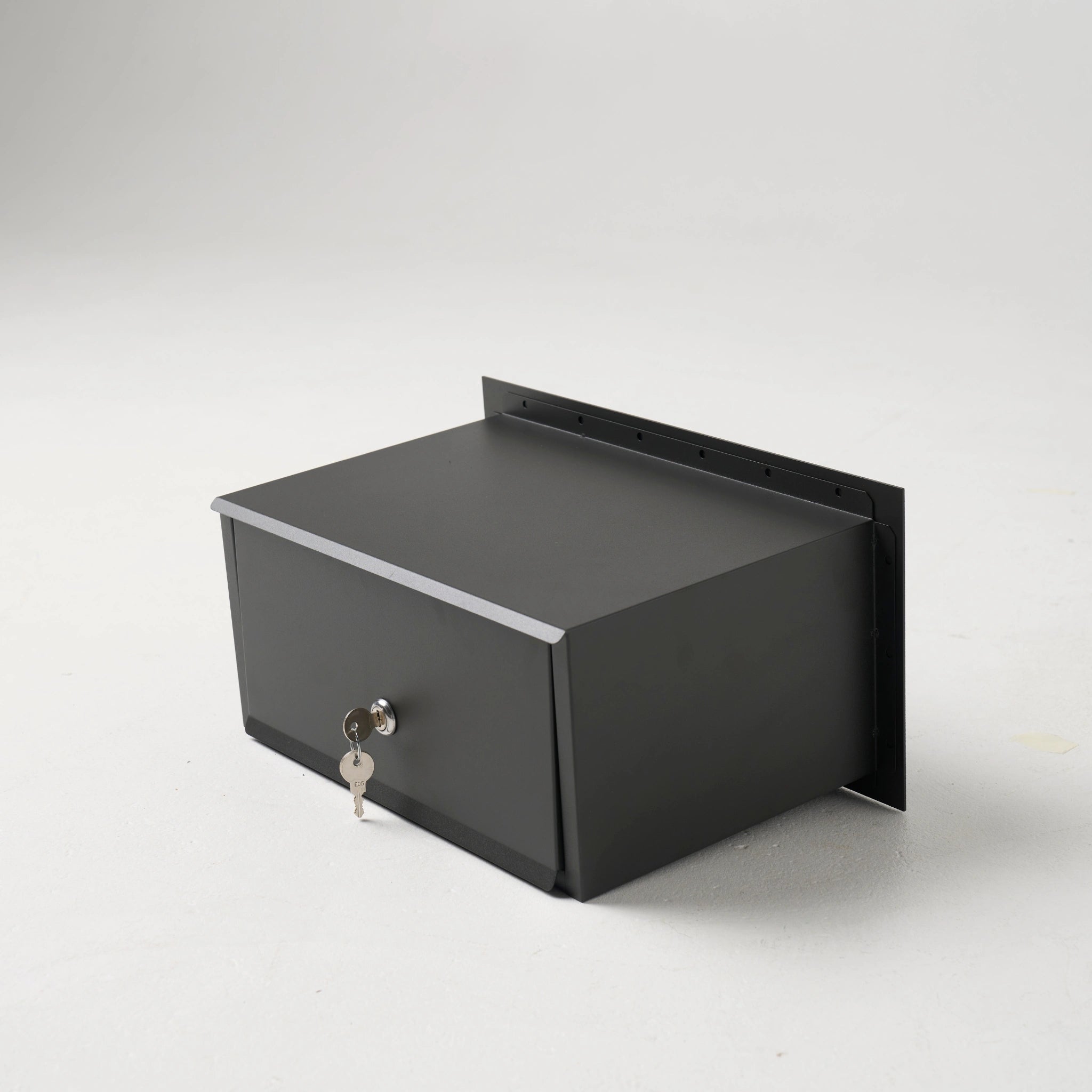 Edward | Letterbox