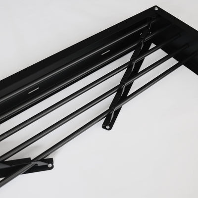 Eldina clothesline black - lifestyle shot