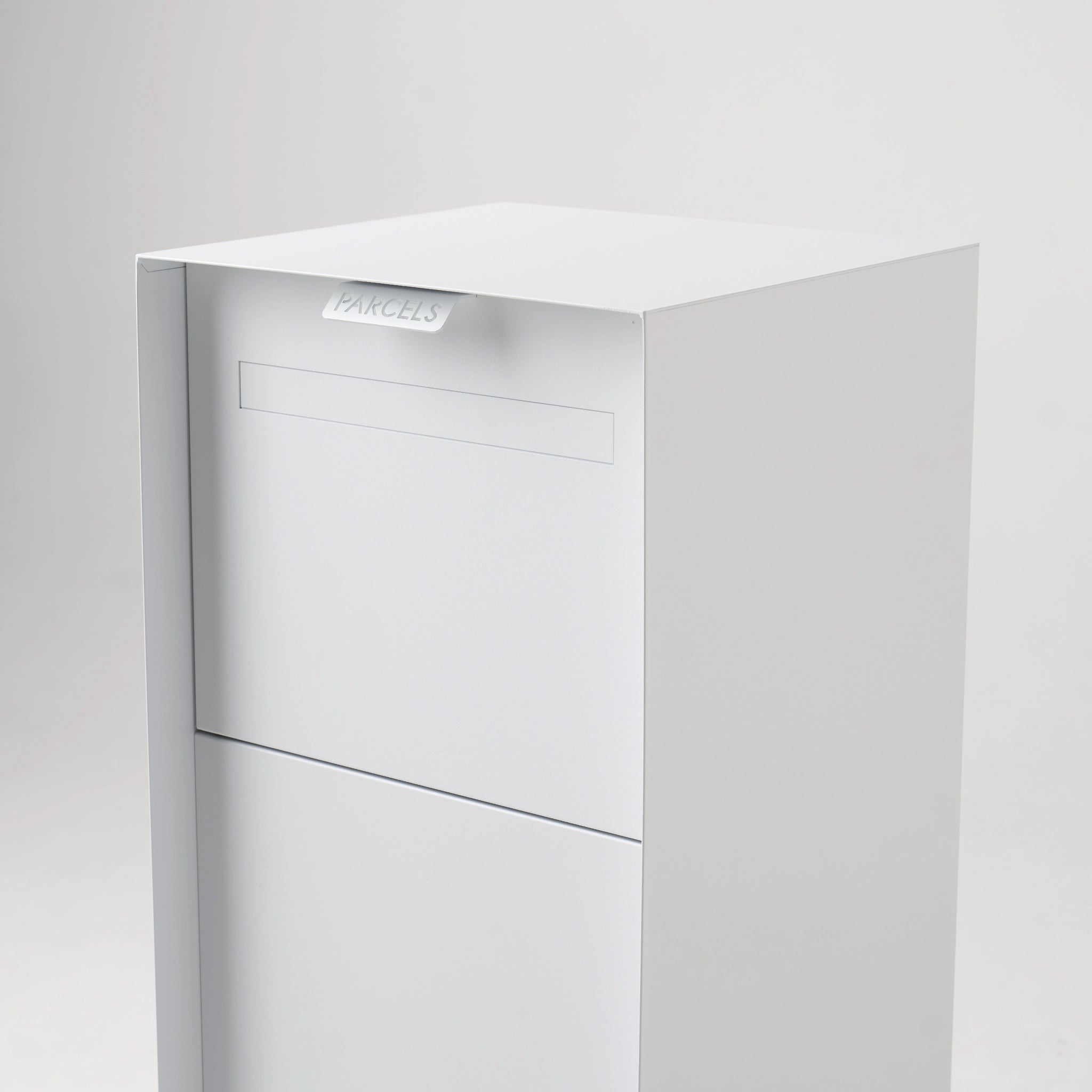 George | Parcel & Letterbox